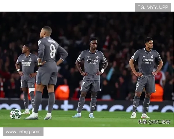 亨利：巴萨缺乏均衡 拜仁阿森纳更有优势